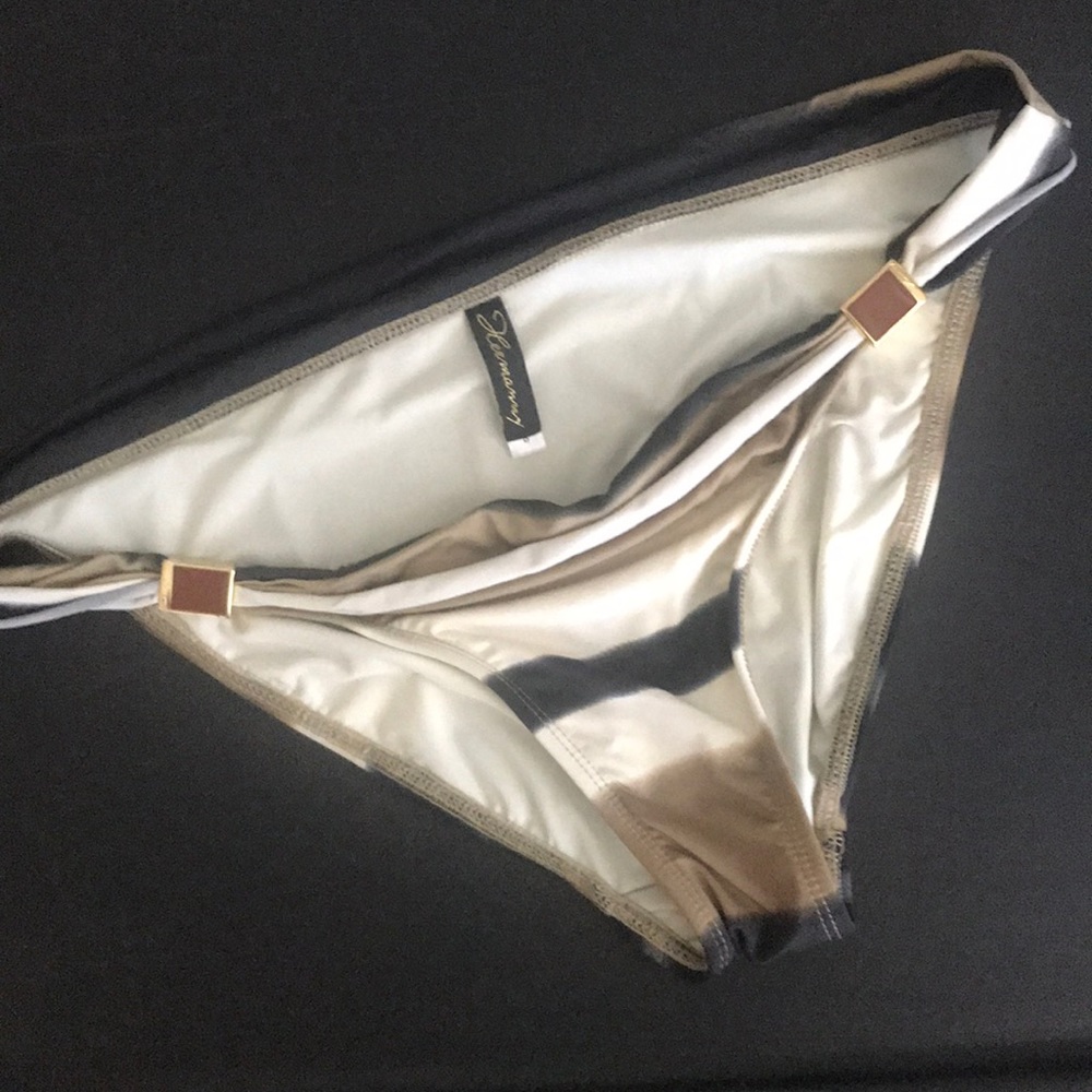 ViX bikini bottoms size 8